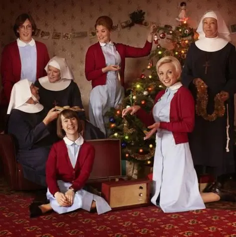 《呼叫助产士2025圣诞特别篇》：爱与希望闪耀寒冬，暖心回归的年度治愈之作！